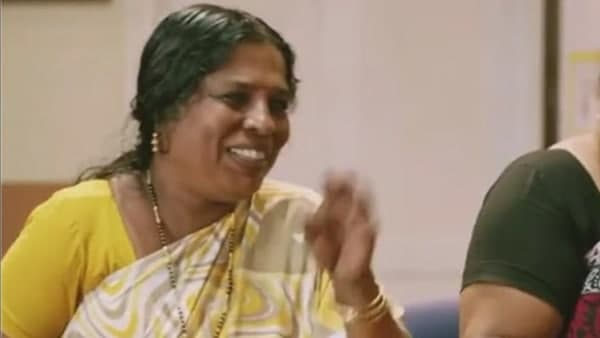 വീണ്ടും സിനിമയിലേക്ക് പോകാമല്ലോ വീണ്ടും സിനിമയിലേക്ക് പോകാമല്ലോ
