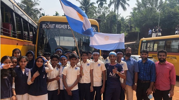 അർജന്റീന ആരാധകരായ വിദ്യാർത്ഥികള്‍ 