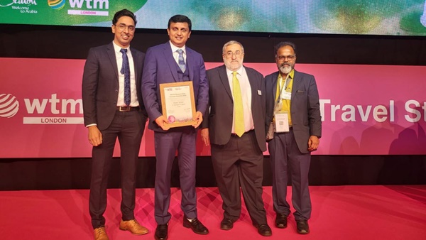 അതേസമയം ലണ്ടനിലെ വേള്‍ഡ് ട്രാവല്‍ മാര്‍ക്കറ്റില്‍