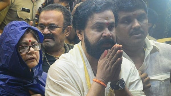 ലീപും സംഘവും ദേവസ്വം ബോർഡ് ഗസ്റ്റ്ഹൗസിൽ