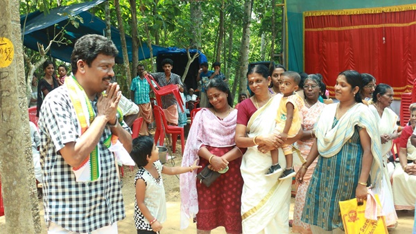 വോട്ട് ചെയ്യാന്‍ വന്നിരുന്നെങ്കിലും ആ മണ്ഡലത്തിന്റെ 