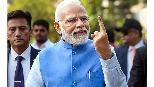 സ്ത്രീ വോട്ടുകൾ 50 ശതമാനം