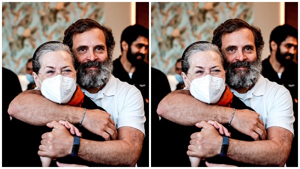 സോണിയയ്ക്കൊപ്പം രാഹുൽ ഗാന്ധി