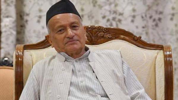 രാജി സ്വീകരിക്കണമെന്ന് കോഷിയാരി