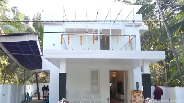 അതുപോലെ തന്നെ വലിയ അഭിമാനവും തോന്നുന്നു