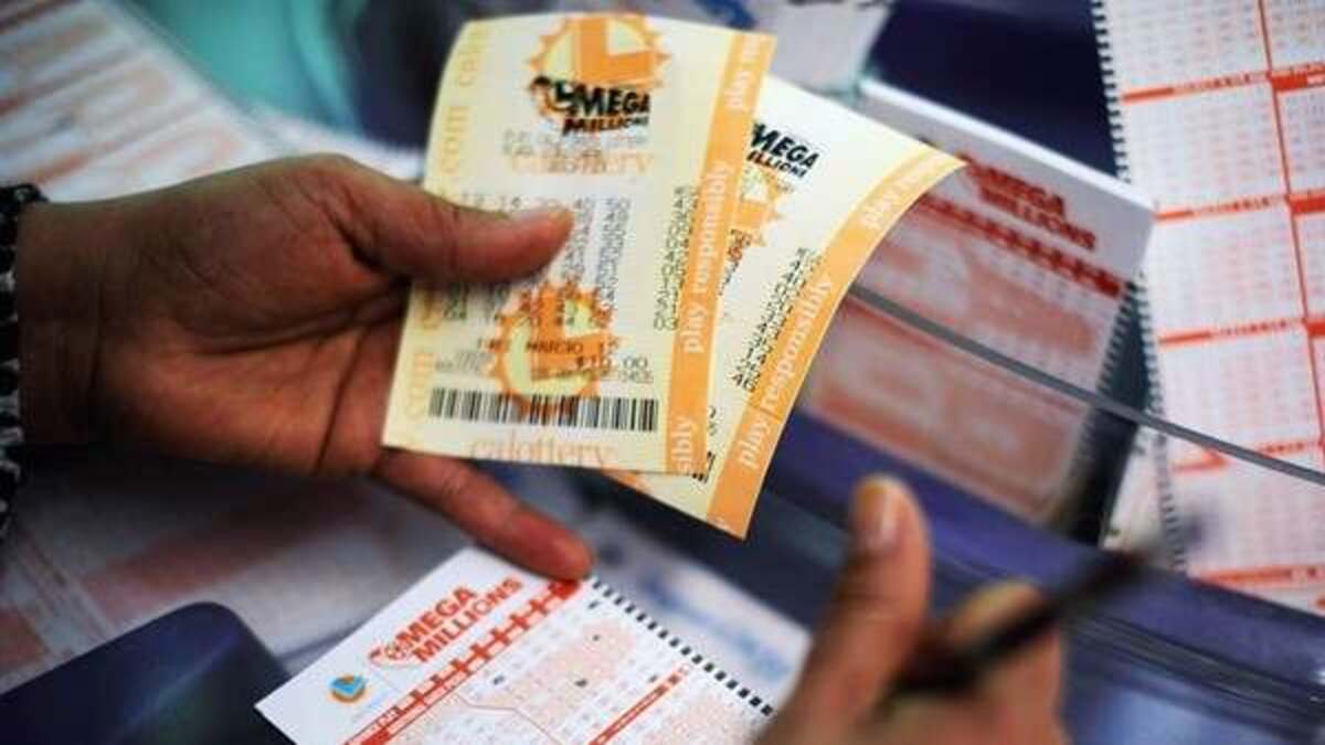 സ്ഥിരമായി ലോട്ടറി വാങ്ങിക്കാറില്ലെങ്കിലും