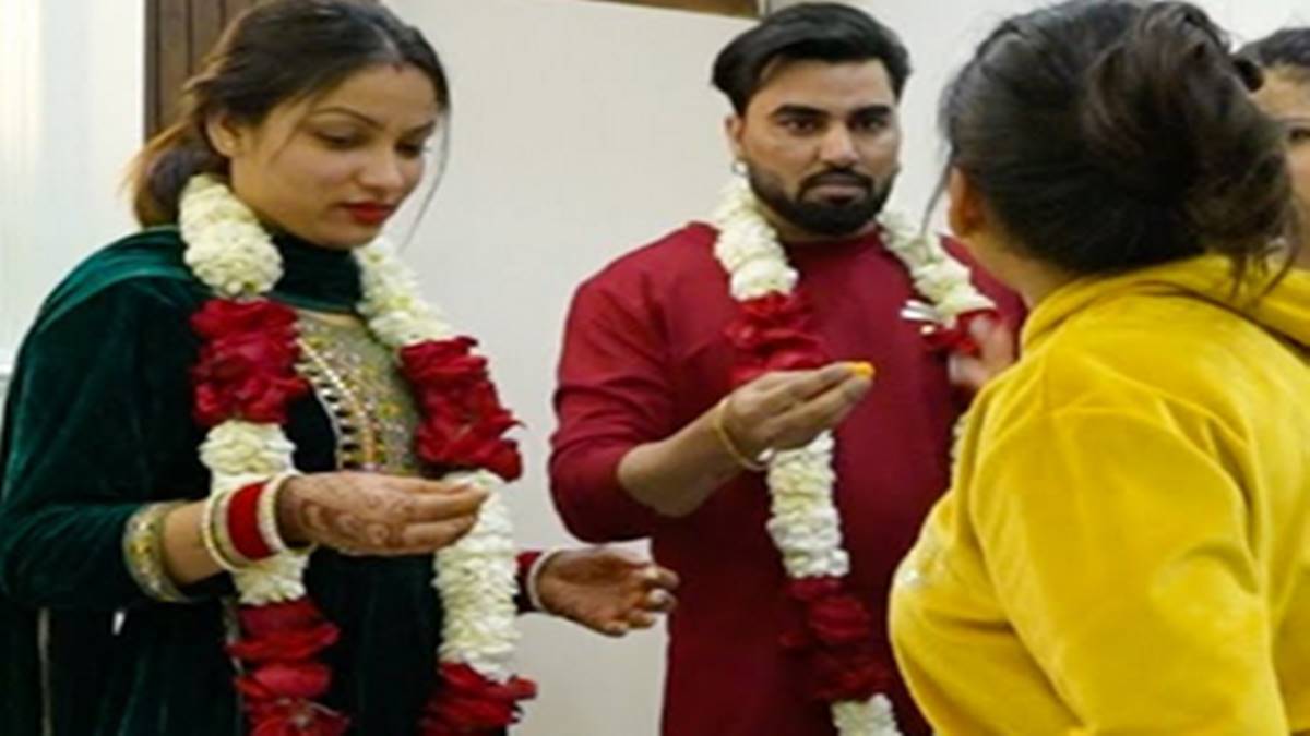 മാപ്പ് പറയാനും അര്‍മാന്‍ മറന്നില്ല