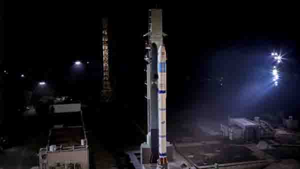 ഐഎസ്ആര്‍ഒയ്ക്ക് മൂന്ന് വിക്ഷേപണ വാഹനങ്ങള്‍