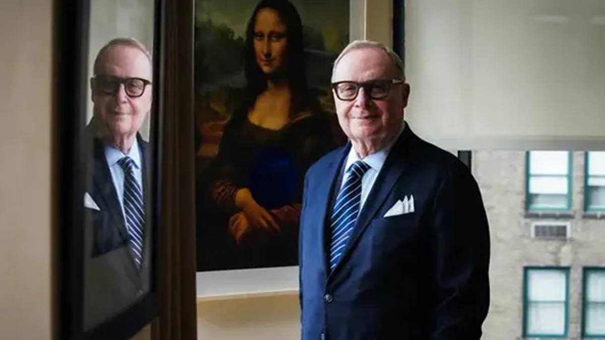 ലോകം അറഞ്ഞ കോടീശ്വരന്‍