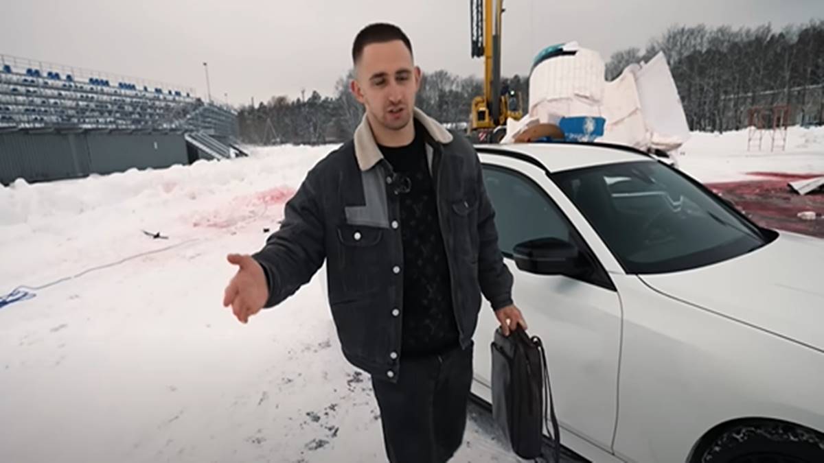  കാര്‍ നിലംപരിശായി