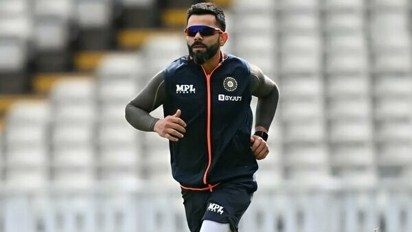 15 സീസണ്‍ കളിച്ച ഏക താരം