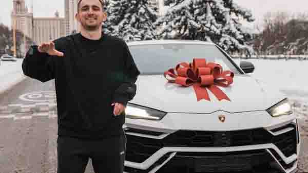 വാഹന പ്രേമികളുടെ ഇഷ്ട വാഹനം