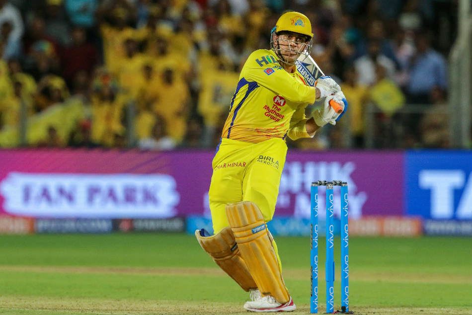MS DHONI