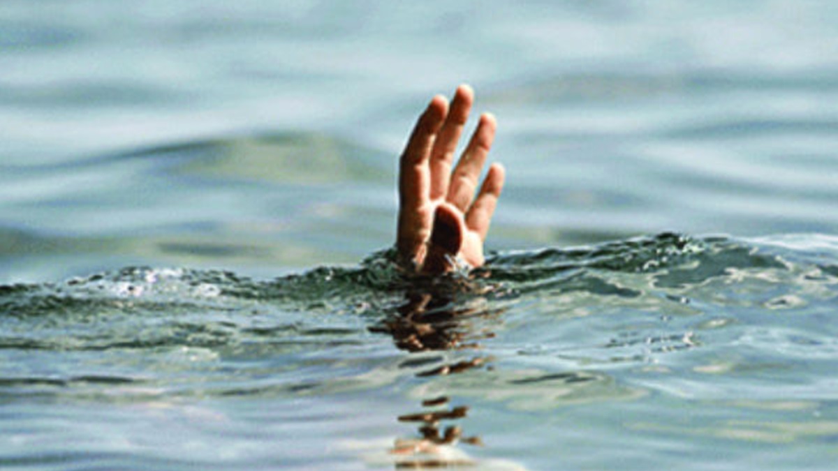 drown