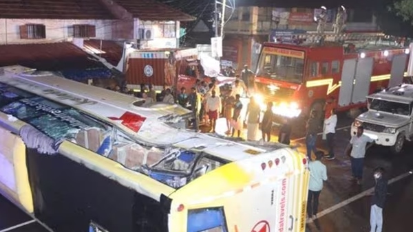  kannur-bus-accident-