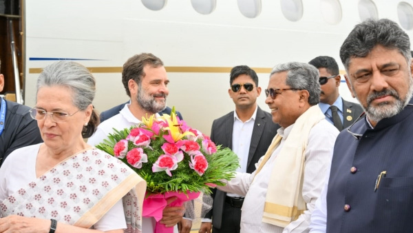 SONIA GANDHI SONIA GANDHI