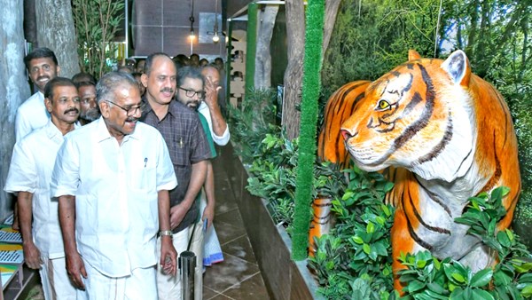 ak-saseendra ak-saseendra