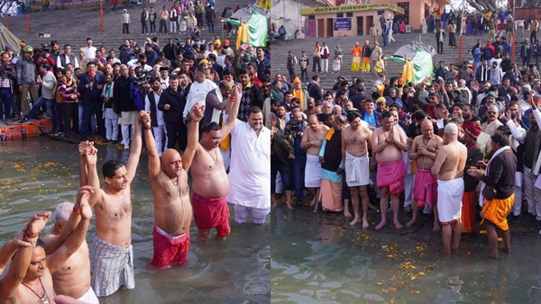 Congress leaders in Ayodya