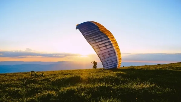 paragliding