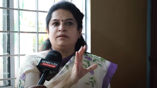 padmajakmuraleedharan