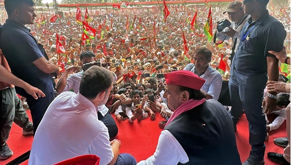 rahul-akhilesh