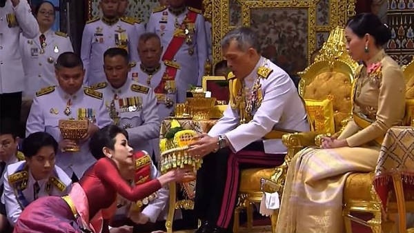 thailand-king-Maha-vajiralongkorn