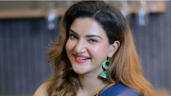 honey rose