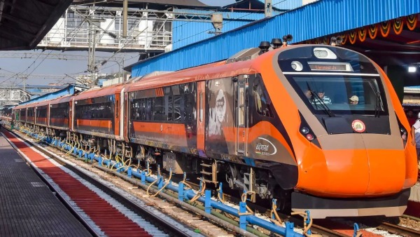 vandebharattrain