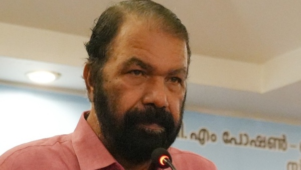 paadha pooja controversy-