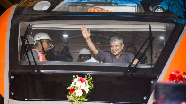 vande bharat sleeper train starting date-