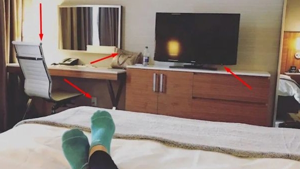 hidden-camera-in-hotel-room-1770530991 jpg hidden-camera-in-hotel-room-1770530991 jpg