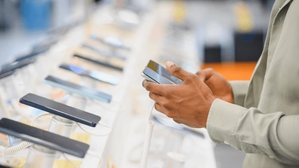 second-hand-phone-1771736438 jpg