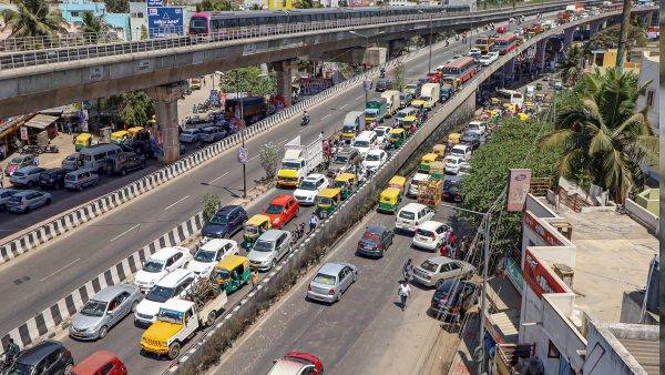 Bengaluru traffic block Bengaluru traffic block