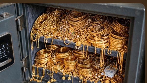 goldornaments-95381788162796 jpg -Properties