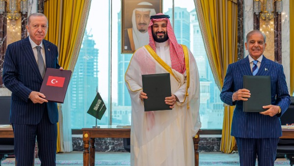 saudi pakistan turkey signed defence pact saudi pakistan turkey signed defence pact