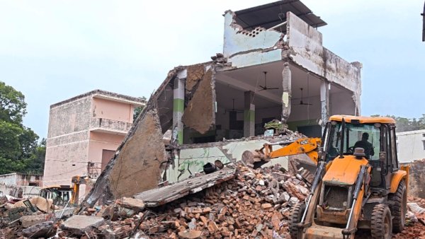 mosque razed in up saharanpur