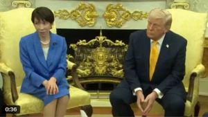 जपानचे PM अमेरिकेशी मैत्री वाढवासाठी आले अन् ट्रम्प यांनी खोचक उत्तर देऊन जुन्या जखमांवर मीठ चोळले!