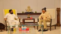 चंद्राबाबू नायडू 'वर्षा'वर; मुख्यमंत्र्यांची घेतली भेट