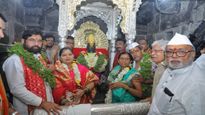 मुख्यमंत्री शिंदेंच्या हस्ते विठ्ठल-रुक्मिणीची शासकीय पूजा संपन्न