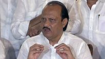 मराठा पदाधिकारी, कार्यकर्ते आरक्षणासाठी आक्रमक, अजित पवारांच्या देवगिरी बंगल्यासमोर आंदोलन
