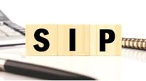 SIP vs Step-Up SIP: तुमचं करोडपती होण्याचे स्वप्न 10 वर्षात पूर्ण होईल, अशी करु शकता गुंतवणूक 