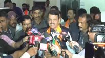 उद्धव ठाकरेंच्या डोक्यावरचा ताबा सुटला आहे, देवेंद्र फडणवीसांकडून उत्तर