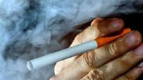 सिगरेट ओढल्याने होऊ शकतो ओठांचा कॅन्सर, अशी दिसतात लक्षणे
