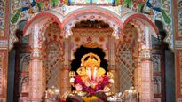 मुलाचा मृत्यूमुळे व्यथित पित्याने केली होती प्रतिष्ठापणा; असा आहे दगडूशेठ गणपतीचा इतिहास