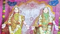 गणपतीपाठोपाठ आज घरोघरी होणार गौरी आगमण, जाणून घ्या मुहूर्त आणि पौराणिक आख्यायिका