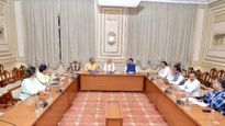 मुख्यमंत्री एकनाथ शिंदे देवेंद्र फडणवीस यांची अमित शहांसोबत बैठक, काय झाली चर्चा? वाचा