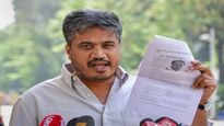 रोहीत पवारांची अण्णा हजारेंवर खोचक टिका; म्हणाले, ते आजारी असतील त्यामुळे...