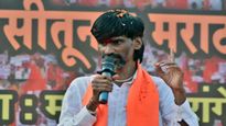 मनोज जरांगेंनी कालिचरण महाराजांना त्यांच्या 'स्टाईल'नं दिलं प्रत्युत्तर; म्हणाले, टिकल्या- गंध लावतो