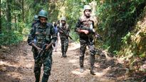 10 नक्षलवाद्यांना कंठस्नान; छत्तीसगडमध्ये पोलीस-नक्षलवाद्यांमध्ये चकमक, मोठा शस्त्रसाठा जप्त