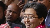 दिल्लीच्या मुख्यमंत्री आतिशी यांचे भाजपावर गंभीर आरोप, निवडणूक आयोगाला लिहिलं पत्र